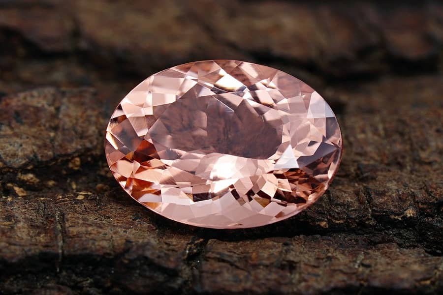 Morganite gemstone